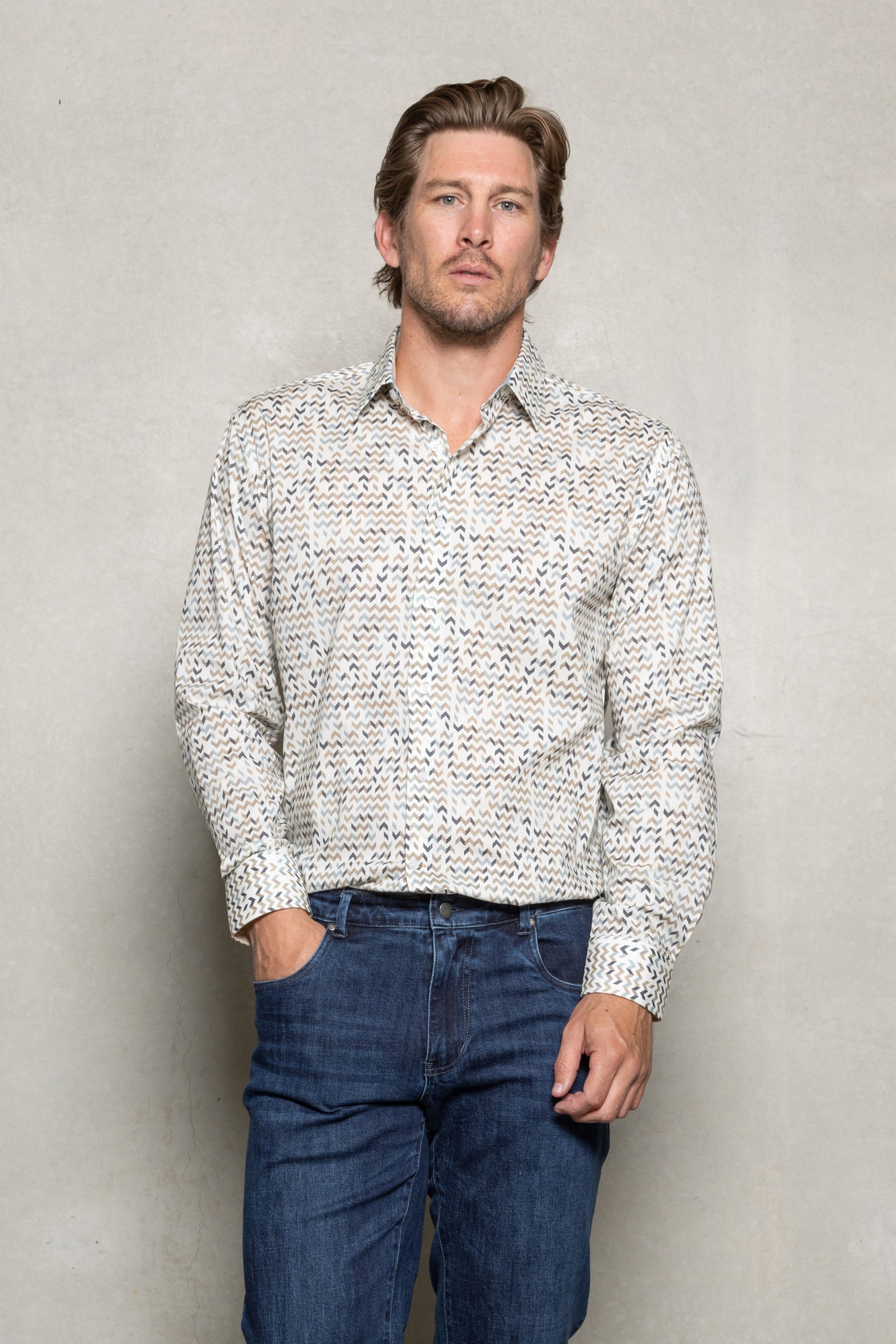 Nigel Shirt | Almond