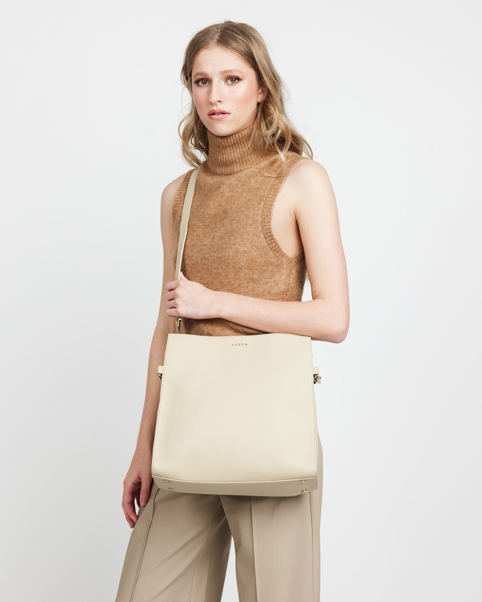 Beatrice Shoulder Bag | Biscotti
