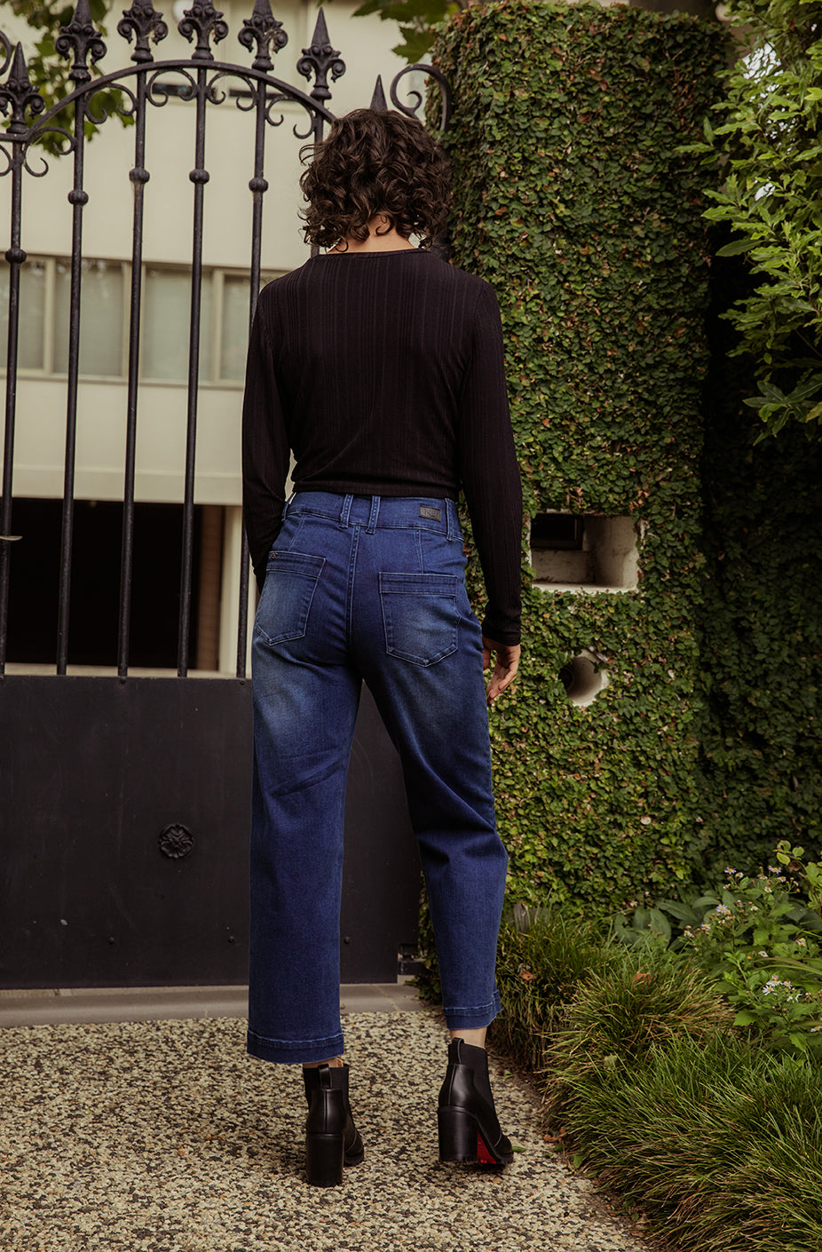 Penrith Jean Denim Shop New London at Wallace and Gibbs